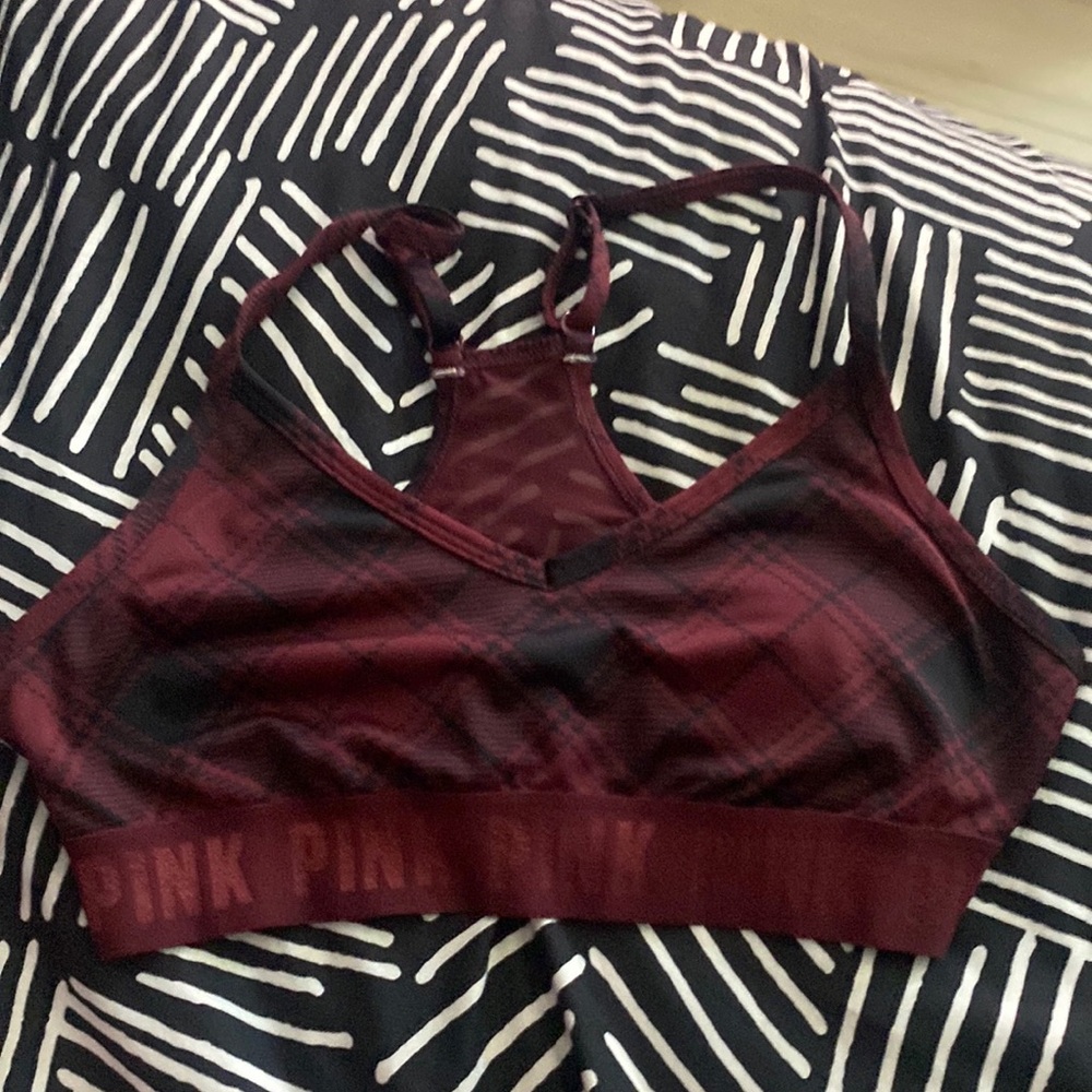 Pink vs sports bra